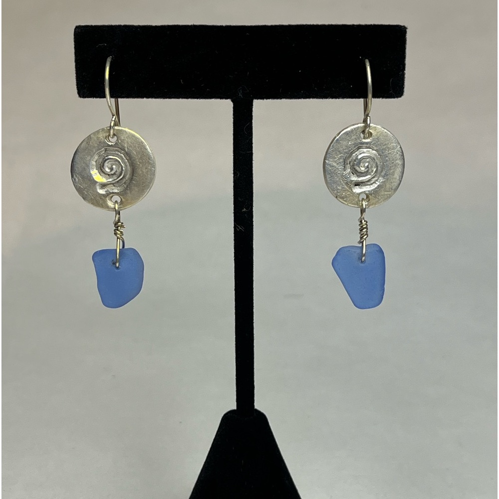 EUC: Handmade earrings